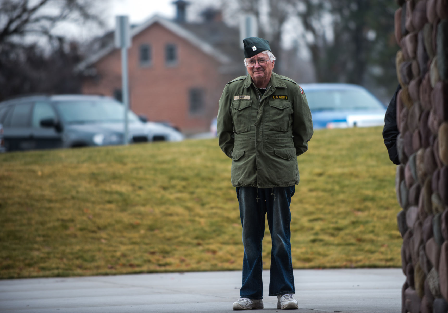 111217 veteranscommemoration5 rw.jpg
